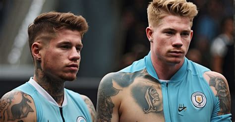 does kevin de bruyne have tattoos on his back